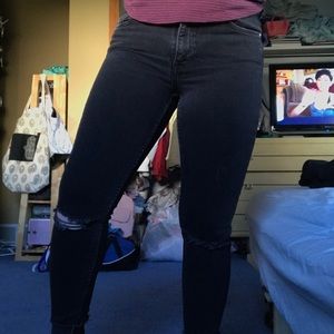 H&M Black Ripped Skinny Jeans